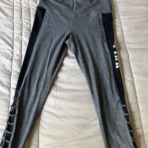 Women's Gray and Black Leggings